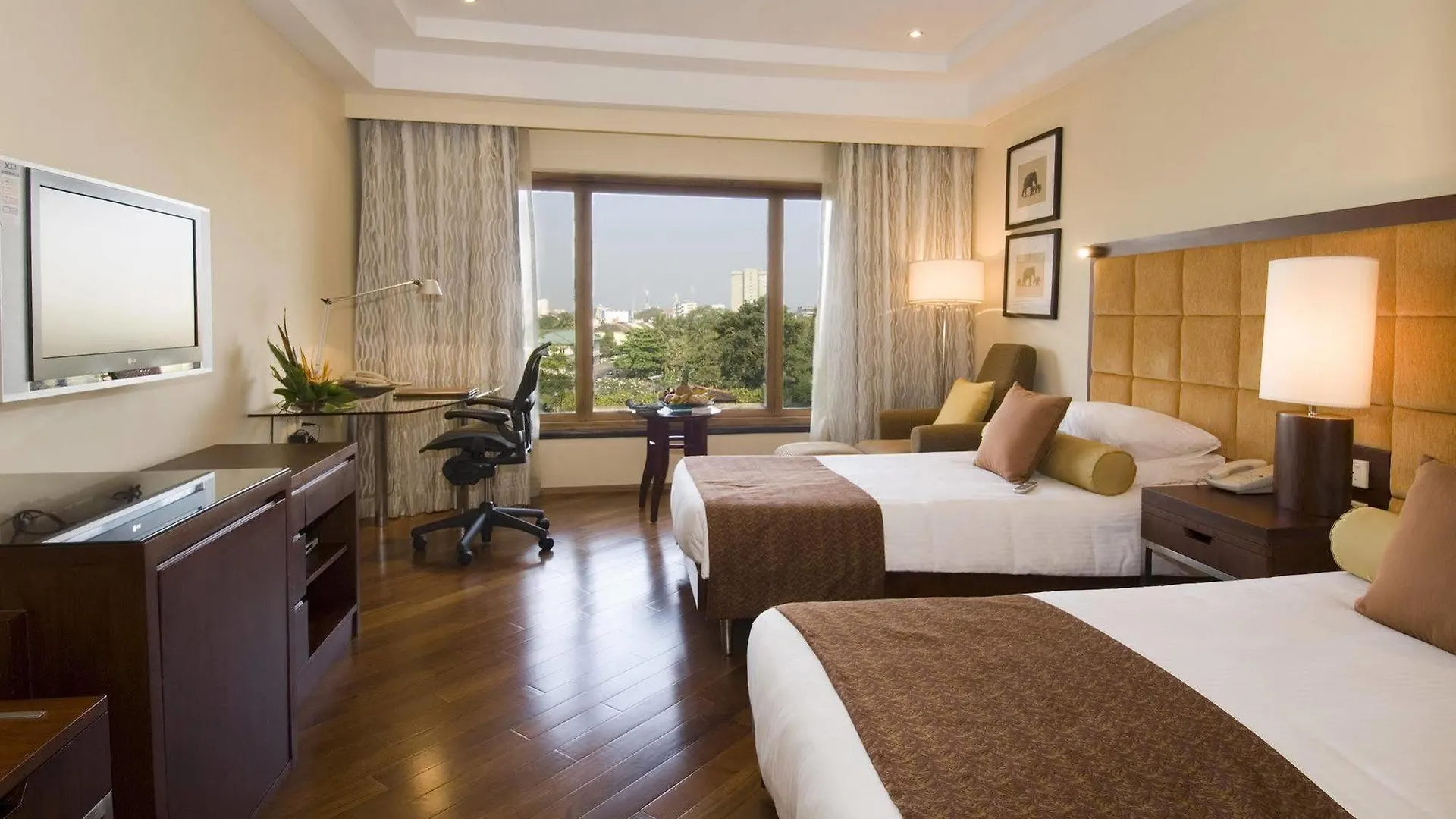 Taj Samudra, Colombo Hotel