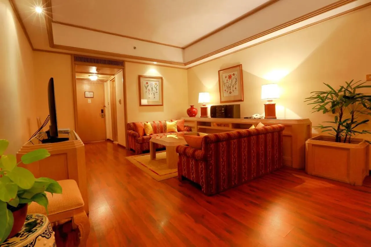 Taj Samudra, Colombo Hotel
